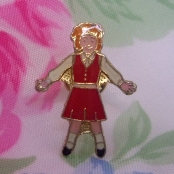 Vintage Little Orphan Annie Tack Pin - Picture 1 of 4